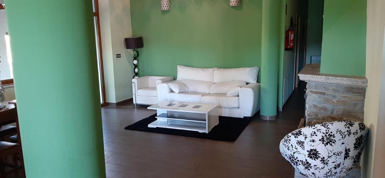 El Espino Casa Rural Fulguera מראה חיצוני תמונה